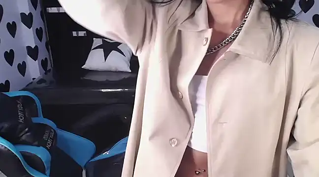 Snapshot of victoria_ricci_a chatting on February 19, 5:49 pm victoria ricci a online show from February 19, 5:49 pm