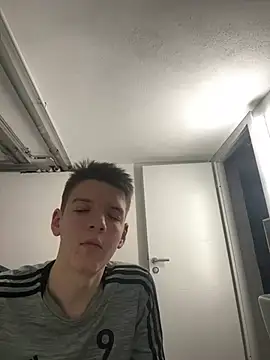 Snapshot of hierot chatting on January 27, 11:54 pm hierot online show from January 27, 11:54 pm