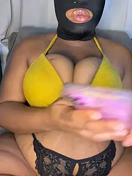 Lilymoonshow online show from May 25, 9:48 am