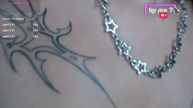 Snapshot of ilitzy_cardona chatting on February 20, 12:19 am ilitzy cardona online show from February 20, 12:19 am