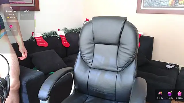 hairyncuteass online show from November 26, 2:07 pm