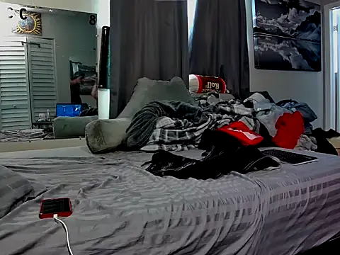 Snapshot of 1badfucka chatting on March 8, 8:46 pm 1badfucka online show from March 8, 8:46 pm