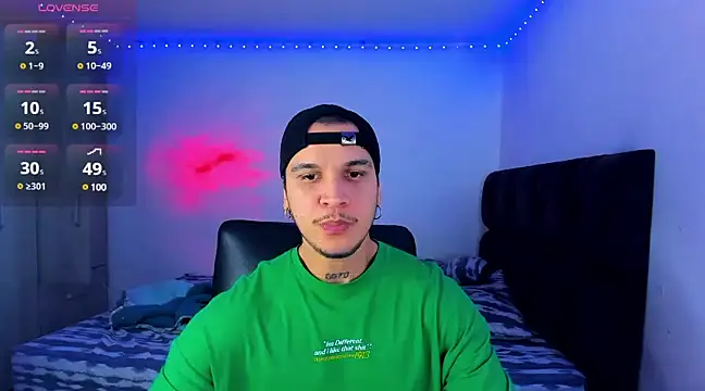 Snapshot of austinoficial chatting on January 30, 10:41 pm austinoficial online show from January 30, 10:41 pm