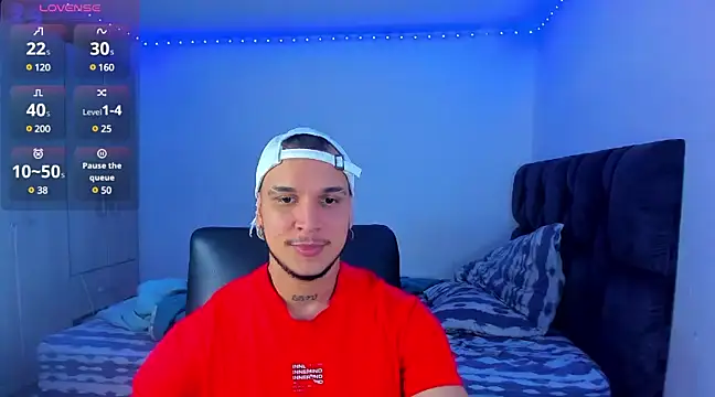 Snapshot of austinoficial chatting on February 15, 4:47 am austinoficial online show from February 15, 4:47 am