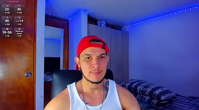 Snapshot of austinoficial chatting on March 7, 4:57 am austinoficial online show from March 7, 4:57 am
