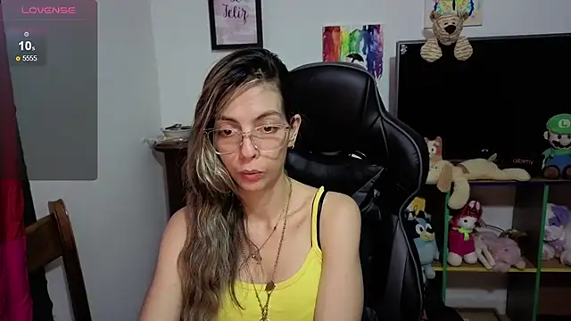 Princezzlove3 online show from October 25, 10:26 pm