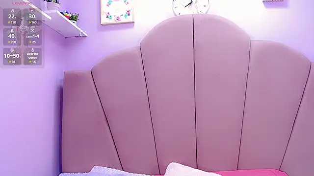 Vanessapintoo online show from March 5, 2:36 am