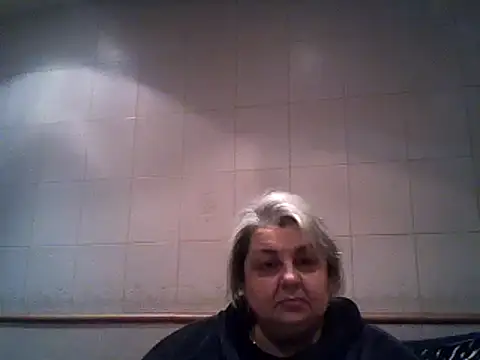 Snapshot of AngelSky4533 chatting on January 17, 3:43 pm AngelSky4533 online show from January 17, 3:43 pm