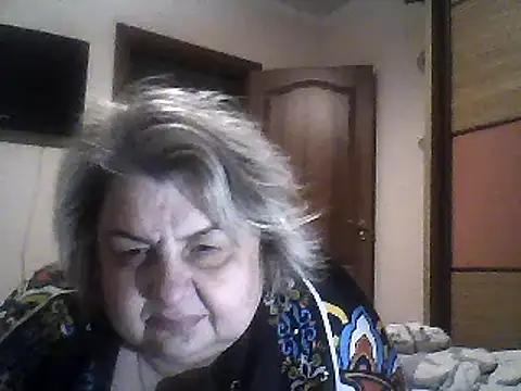 Snapshot of AngelSky4533 chatting on January 27, 4:33 pm AngelSky4533 online show from January 27, 4:33 pm