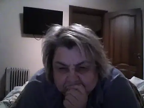 Snapshot of AngelSky4533 chatting on January 31, 6:03 pm AngelSky4533 online show from January 31, 6:03 pm