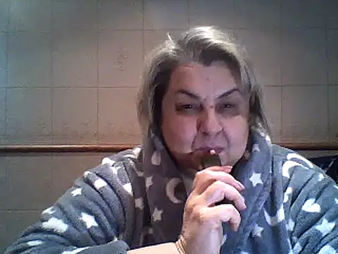 Snapshot of AngelSky4533 chatting on January 31, 11:45 pm AngelSky4533 online show from January 31, 11:45 pm