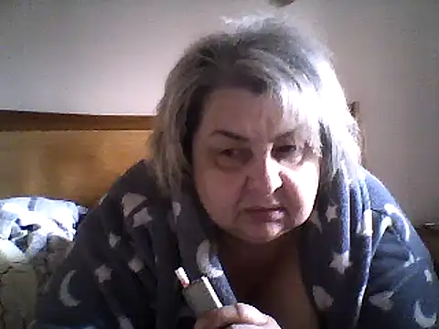 Snapshot of AngelSky4533 chatting on February 1, 12:26 pm AngelSky4533 online show from February 1, 12:26 pm
