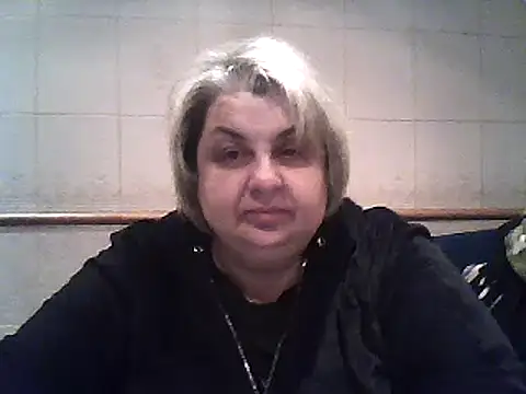 Snapshot of AngelSky4533 chatting on February 3, 4:52 pm AngelSky4533 online show from February 3, 4:52 pm