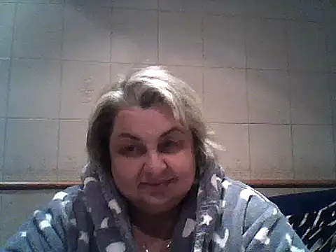 Snapshot of AngelSky4533 chatting on February 4, 7:22 pm AngelSky4533 online show from February 4, 7:22 pm