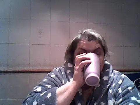 Snapshot of AngelSky4533 chatting on February 4, 10:24 pm AngelSky4533 online show from February 4, 10:24 pm