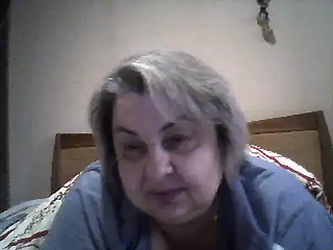 Snapshot of AngelSky4533 chatting on February 5, 11:34 am AngelSky4533 online show from February 5, 11:34 am