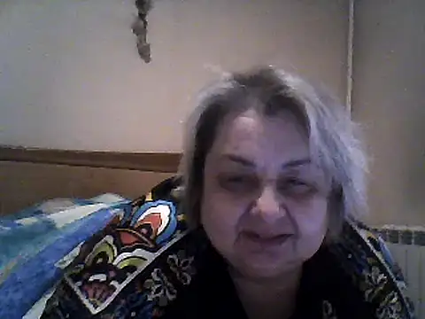 Snapshot of AngelSky4533 chatting on February 8, 11:01 am AngelSky4533 online show from February 8, 11:01 am