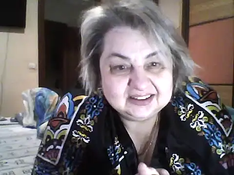 Snapshot of AngelSky4533 chatting on February 9, 11:47 am AngelSky4533 online show from February 9, 11:47 am