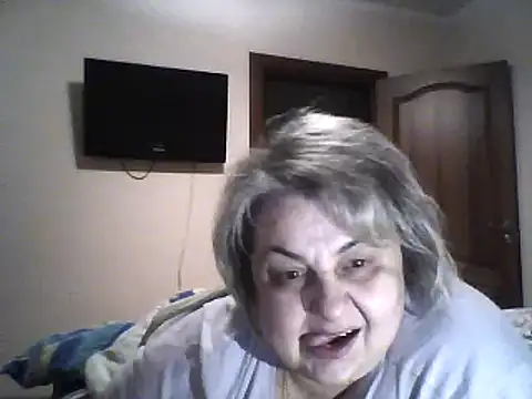 Snapshot of AngelSky4533 chatting on February 21, 6:59 pm AngelSky4533 online show from February 21, 6:59 pm