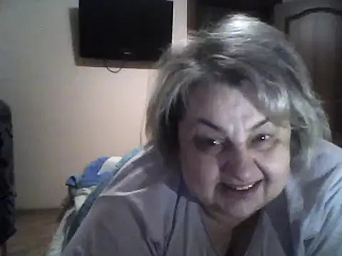 Snapshot of AngelSky4533 chatting on February 21, 10:04 pm AngelSky4533 online show from February 21, 10:04 pm