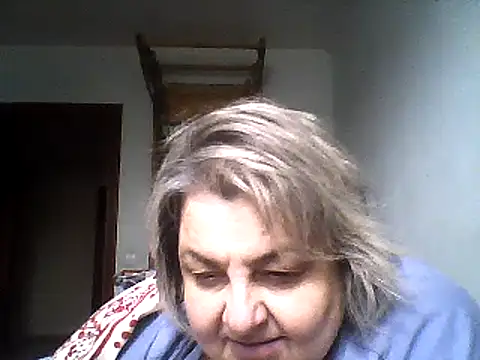 Snapshot of AngelSky4533 chatting on March 1, 11:39 am AngelSky4533 online show from March 1, 11:39 am