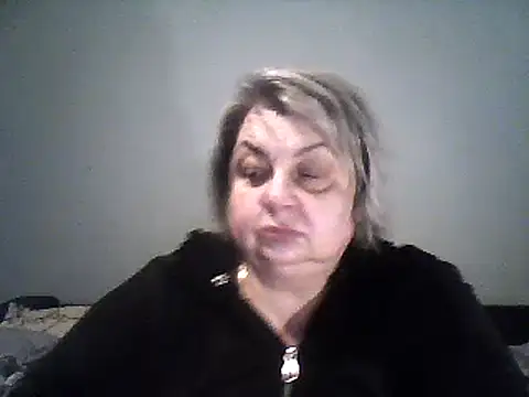 Snapshot of AngelSky4533 chatting on March 8, 4:06 pm AngelSky4533 online show from March 8, 4:06 pm