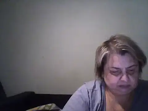 Snapshot of AngelSky4533 chatting on March 11, 5:35 pm AngelSky4533 online show from March 11, 5:35 pm