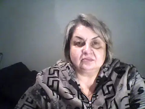 Snapshot of AngelSky4533 chatting on March 12, 10:17 pm AngelSky4533 online show from March 12, 10:17 pm
