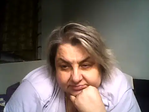 Snapshot of AngelSky4533 chatting on March 15, 1:29 pm AngelSky4533 online show from March 15, 1:29 pm