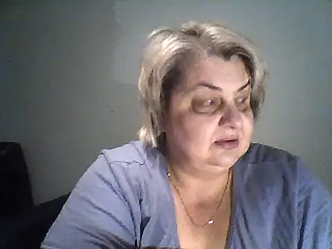Snapshot of AngelSky4533 chatting on March 17, 7:48 pm AngelSky4533 online show from March 17, 7:48 pm