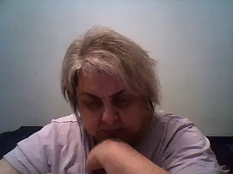 Snapshot of AngelSky4533 chatting on March 20, 8:08 pm AngelSky4533 online show from March 20, 8:08 pm