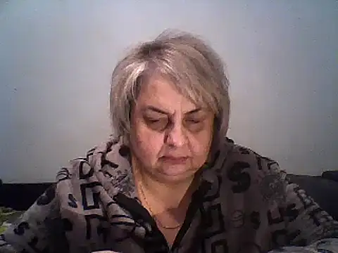 Snapshot of AngelSky4533 chatting on September 8, 6:18 pm AngelSky4533 online show from September 8, 6:18 pm