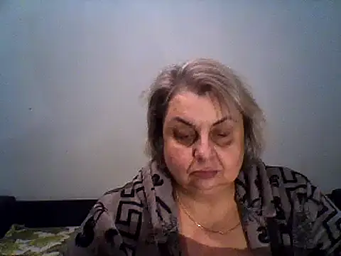 Snapshot of AngelSky4533 chatting on September 12, 6:52 pm AngelSky4533 online show from September 12, 6:52 pm