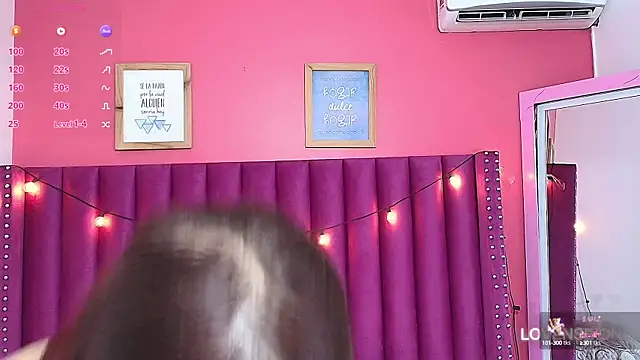 Snapshot of hot-littlechill chatting on January 23, 1:02 pm hot-littlechill online show from January 23, 1:02 pm