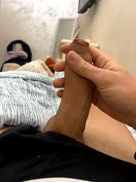 Snapshot of Vincenzosjabcbj chatting on October 14, 9:21 am Vincenzosjabcbj online show from October 14, 9:21 am