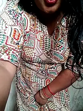 Snapshot of Haseena_Baby chatting on January 8, 7:54 am Haseena Baby online show from January 8, 7:54 am