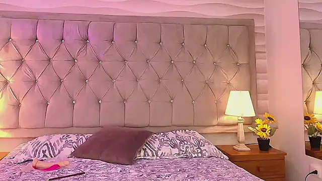 victoriapalmerfg online show from January 30, 7:37 pm