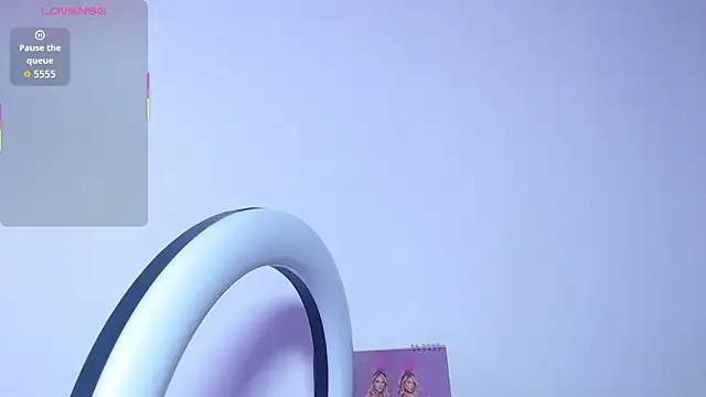 esmeralda-bk online show from March 6, 9:33 pm