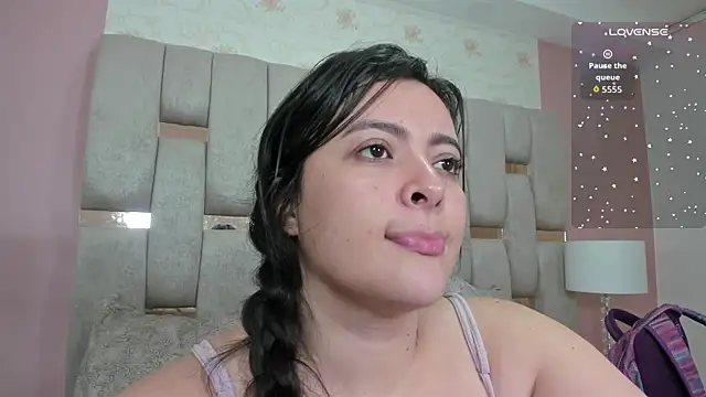 carla woods online show from September 15, 9:59 pm