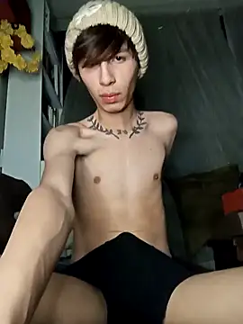 Snapshot of adriaav chatting on January 19, 3:18 am adriaav online show from January 19, 3:18 am