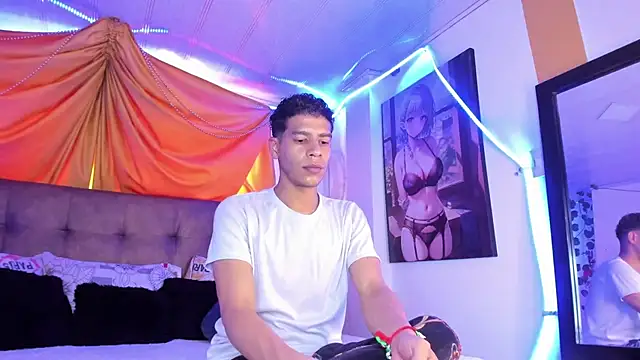 Snapshot of Ethan_Boyy chatting on September 18, 8:11 pm Ethan Boyy online show from September 18, 8:11 pm