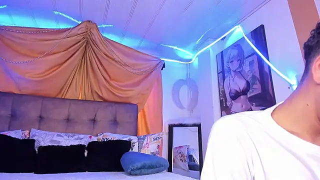 Snapshot of Ethan_Boyy chatting on September 23, 10:02 pm Ethan Boyy online show from September 23, 10:02 pm