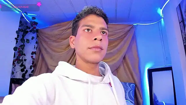 Ethan Boyy online show from November 10, 10:42 pm