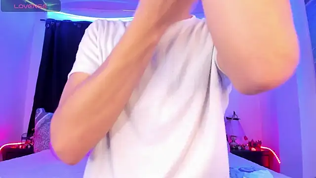 Ethan Boyy online show from March 24, 8:58 pm