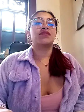 Snapshot of AnonymousGirl chatting on February 11, 2:46 pm AnonymousGirl online show from February 11, 2:46 pm