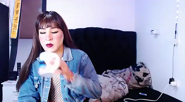 Georgina Giio online show from February 21, 11:54 pm