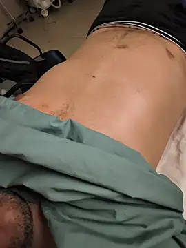 Snapshot of Inglphons chatting on January 11, 8:08 am Inglphons online show from January 11, 8:08 am