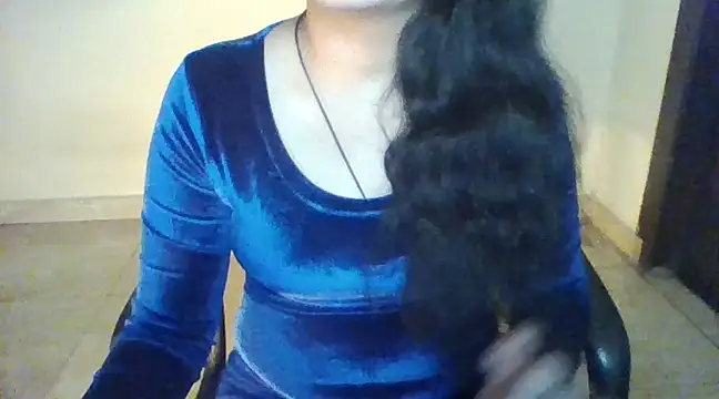 Snapshot of sassy-riya_ chatting on February 3, 5:40 am sassy-riya online show from February 3, 5:40 am