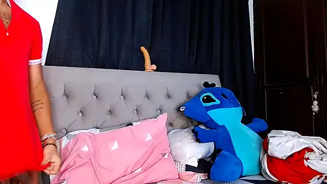 sweethoneytsx online show from September 26, 7:51 pm