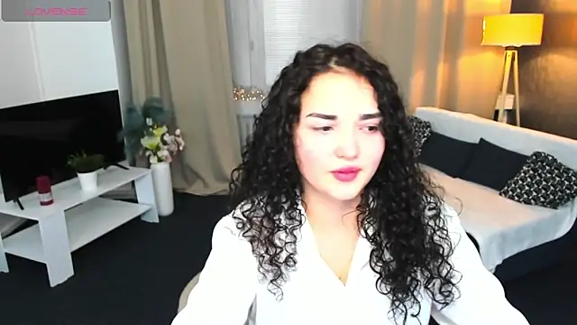 Snapshot of AmeliaLoveee chatting on January 27, 1:16 am AmeliaLoveee online show from January 27, 1:16 am